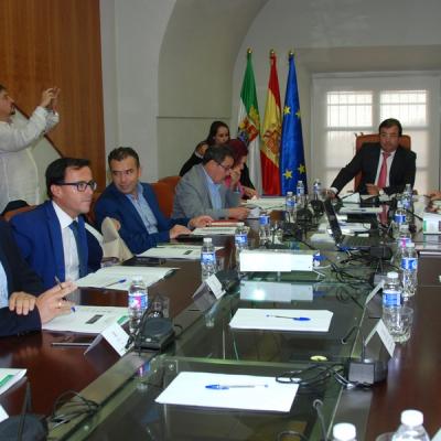 Reunión mesa pacto por el ferrocarril 